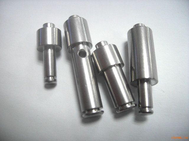 平缝机轴（550W）Φ28*71 产品编号：STB0085