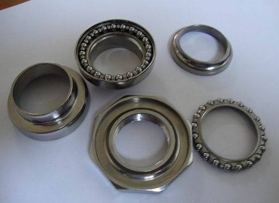STB0264 球架 尺寸参数：φ46.1×φ54×5.5 产品编号: STB0264